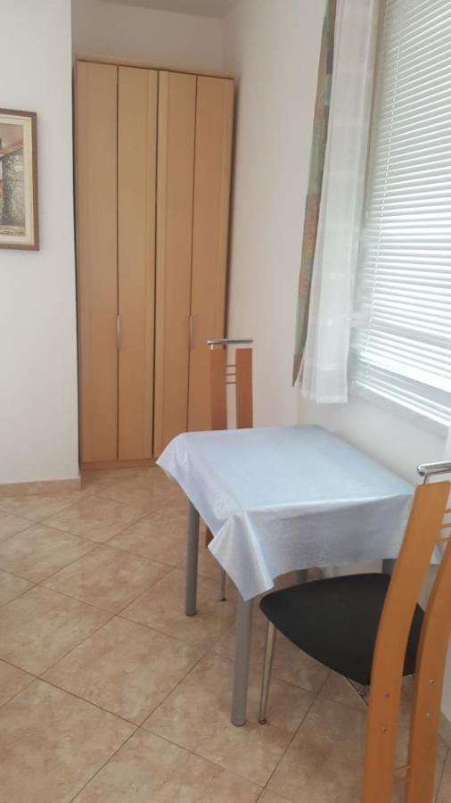 Apartment Fabic بوريتش المظهر الخارجي الصورة