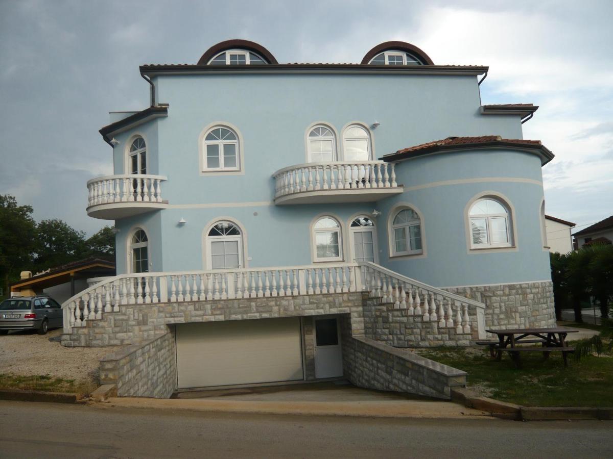 Apartment Fabic بوريتش المظهر الخارجي الصورة